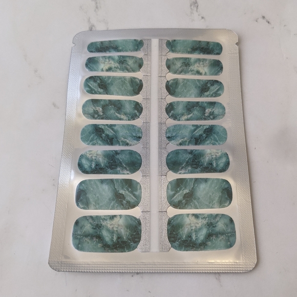 5 for $15 Nail Wraps - Green Marble - Picture 3 of 7